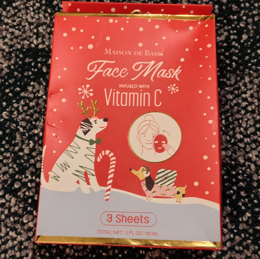 NWT! Maison De Base Vitamin C Infused Face Mask (3pk)